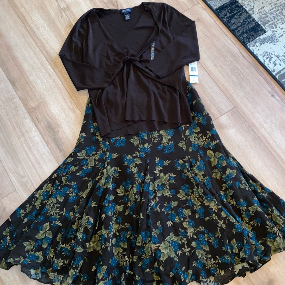 Women’s skirt and shirt